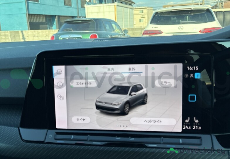 Volkswagen Golf White