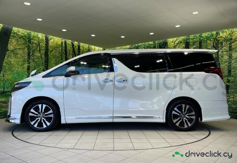 Toyota Alphard White