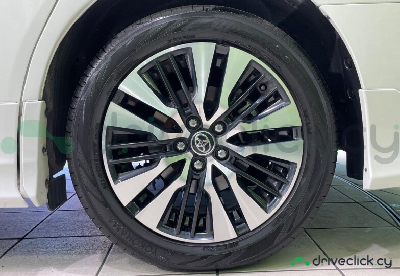 Toyota Alphard White
