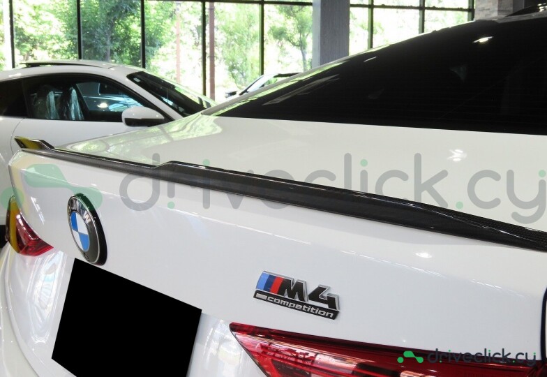 BMW M4 White