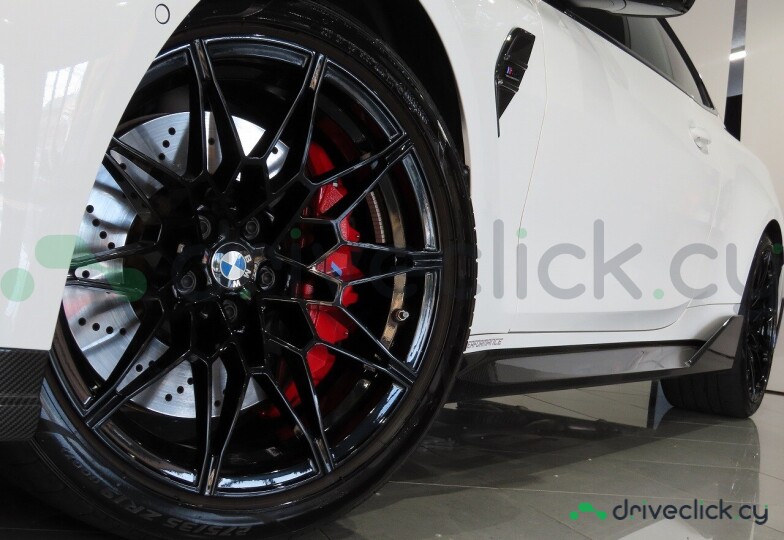 BMW M4 White