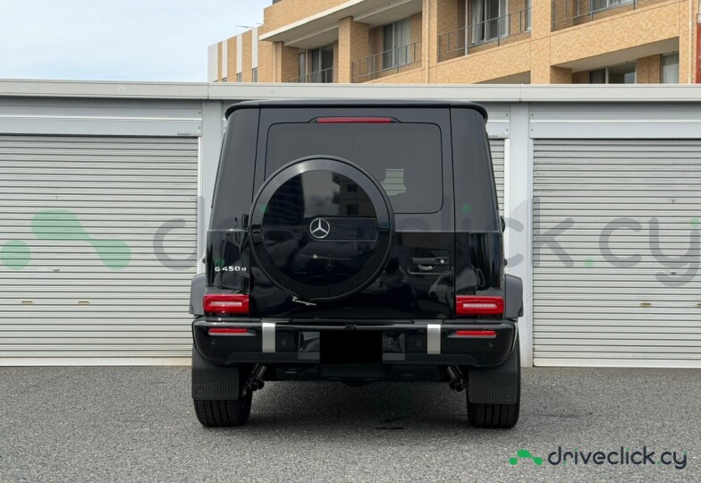 Mercedes G-class Black