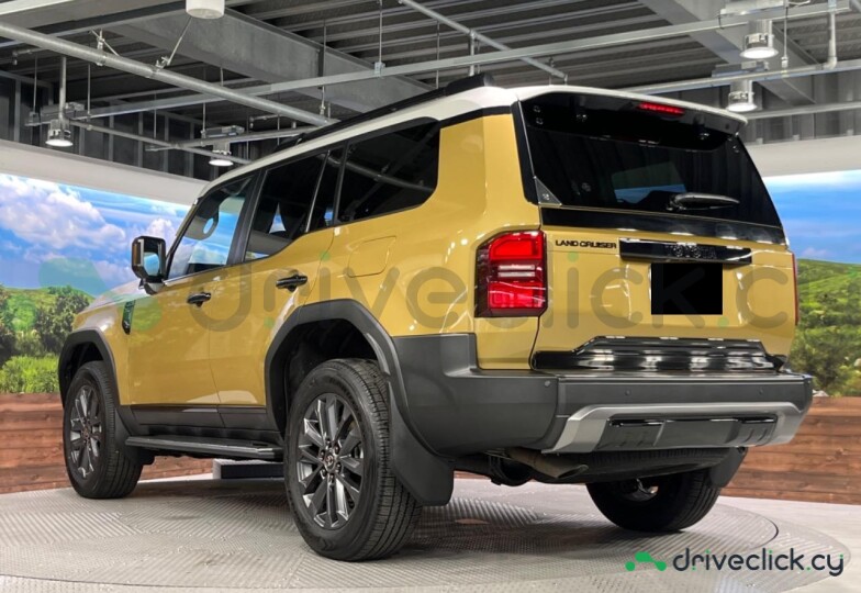Toyota Land Cruiser 250 Gold
