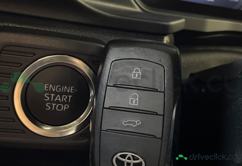 Toyota Land Cruiser 250 Gold