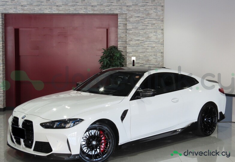 BMW M4 White