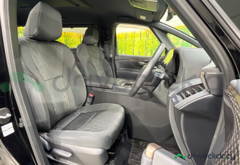 Toyota Alphard Black