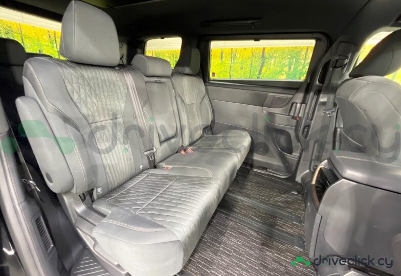 Toyota Alphard Black
