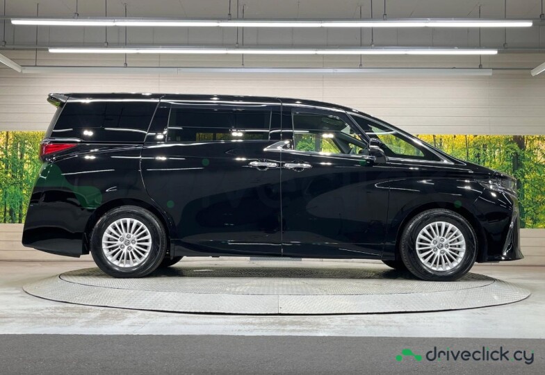 Toyota Alphard Black