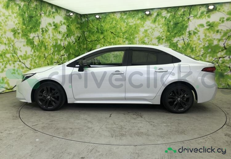 Toyota Corolla White