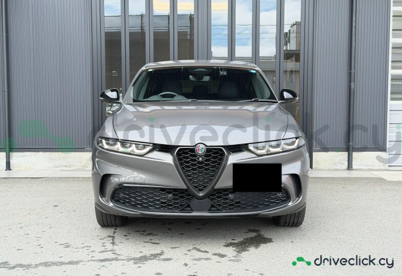 Alfa Romeo Tonale Grey