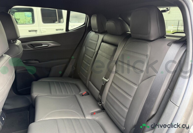Alfa Romeo Tonale Grey