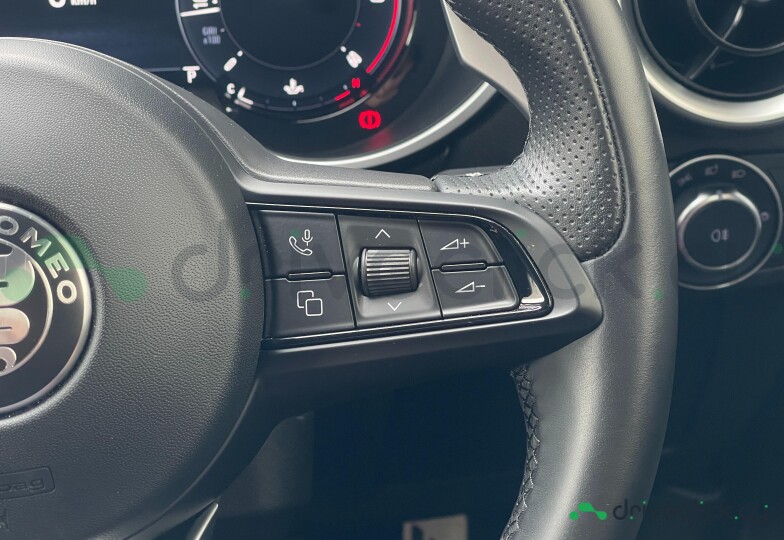 Alfa Romeo Stelvio Grey