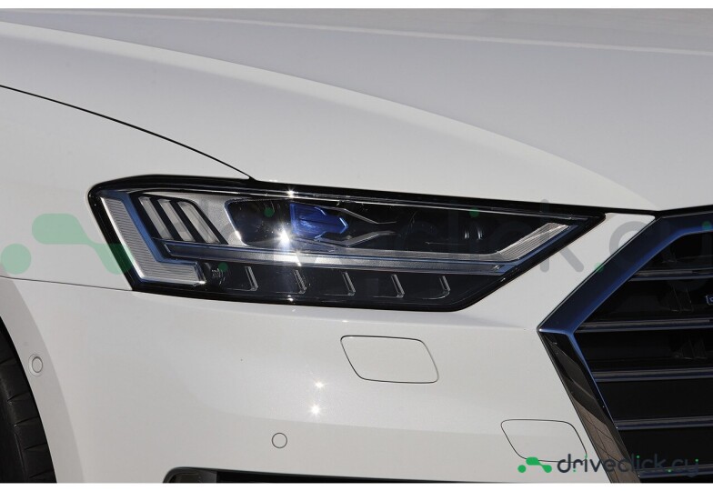 Audi S8 White