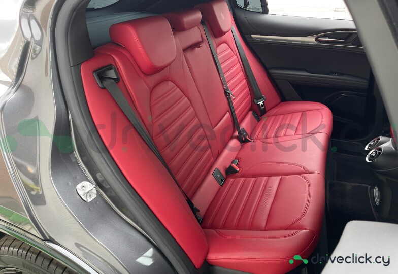 Alfa Romeo Stelvio Grey