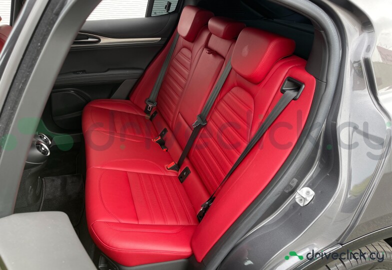 Alfa Romeo Stelvio Grey