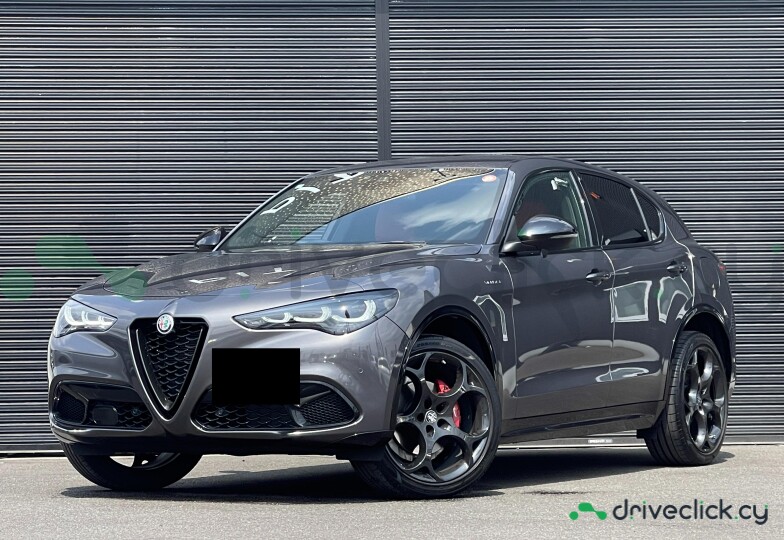 Alfa Romeo Stelvio Grey