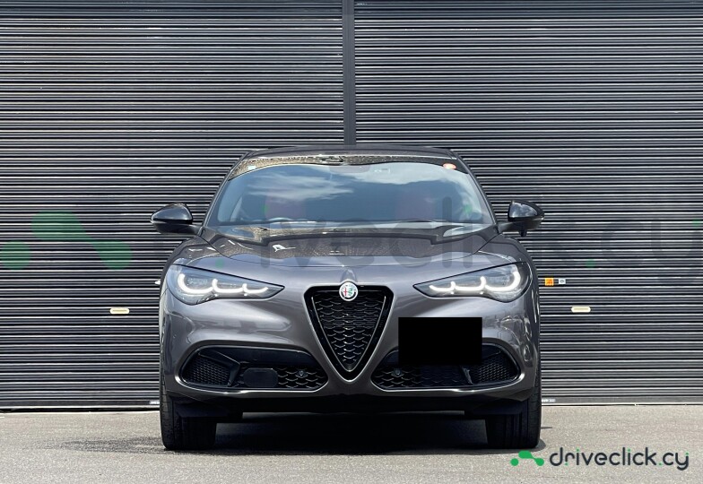 Alfa Romeo Stelvio Grey