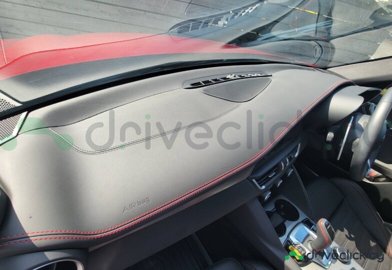 Alfa Romeo Giulia Red
