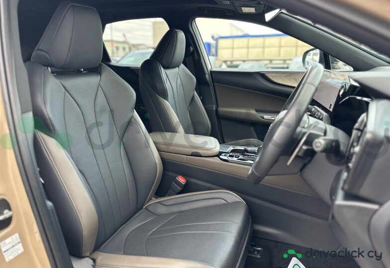 Lexus NX Beige