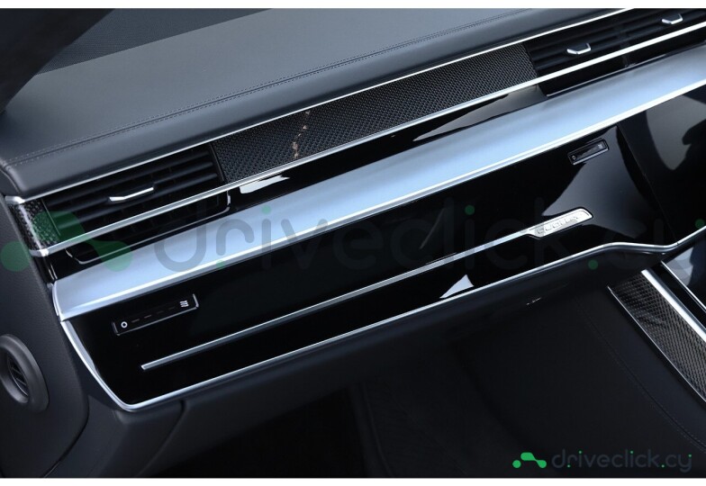 Audi S8 White