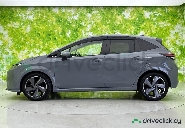 Nissan Note Grey
