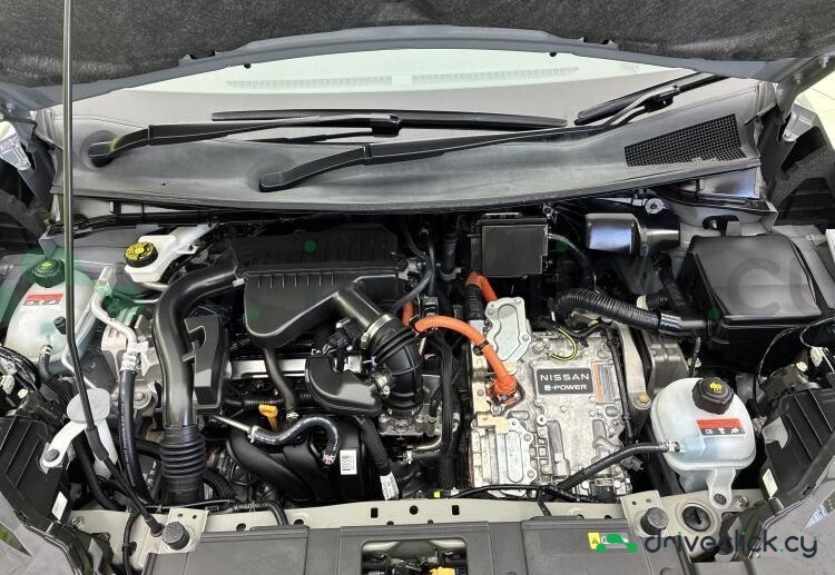 Nissan Note Grey
