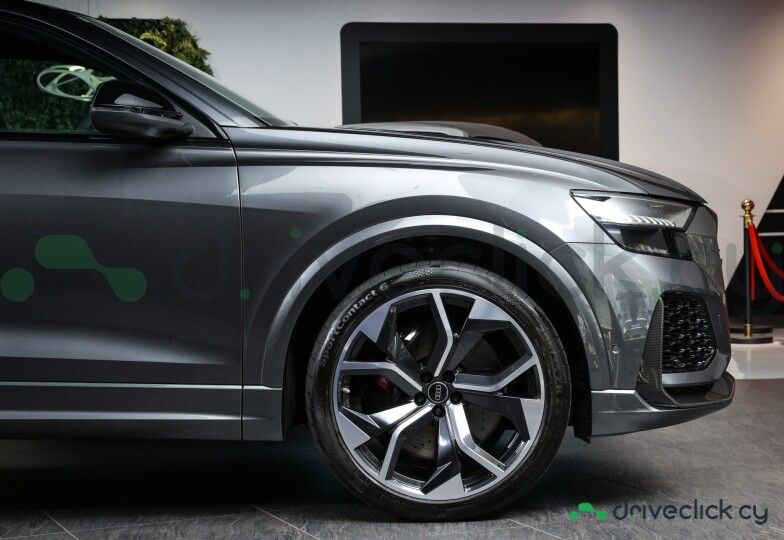 Audi RS Q8 Grey
