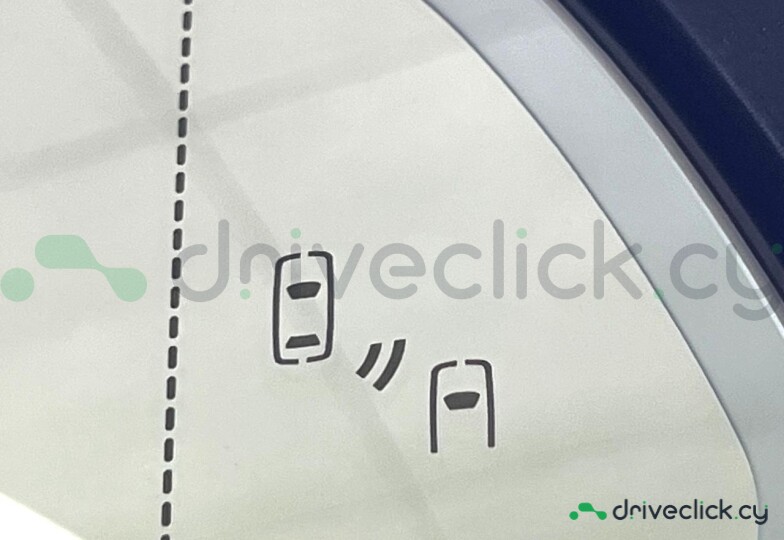 Lexus NX White