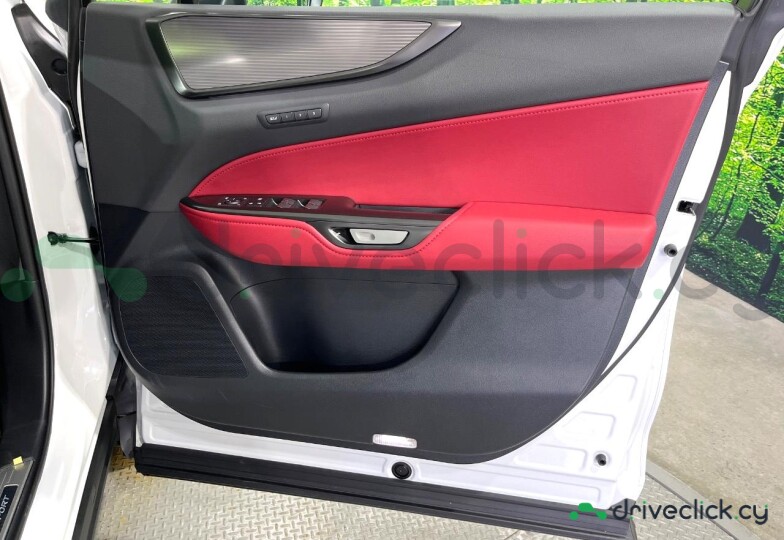 Lexus NX White