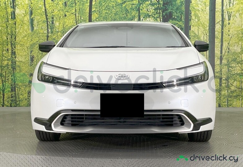 Toyota Prius White