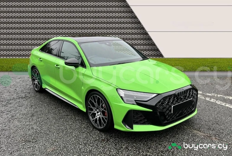 Audi RS3 Зеленый
