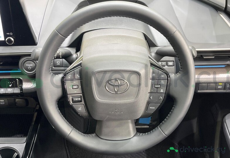 Toyota Prius White