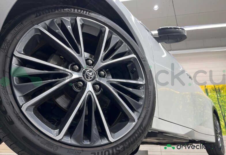 Toyota Prius White
