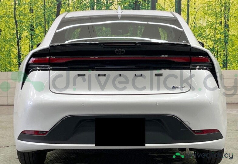 Toyota Prius White