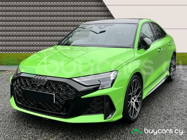 Audi RS3 Зеленый
