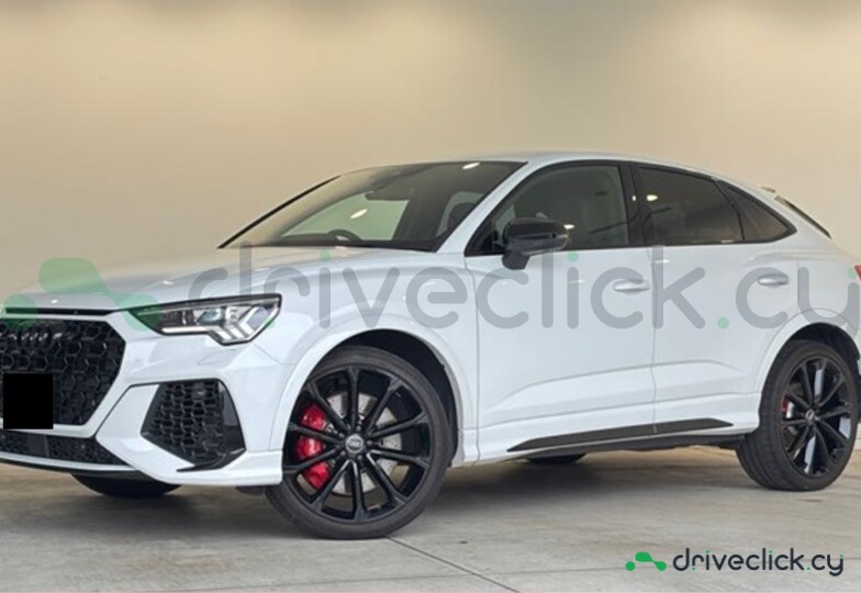 Audi RS Q3 Sportback White