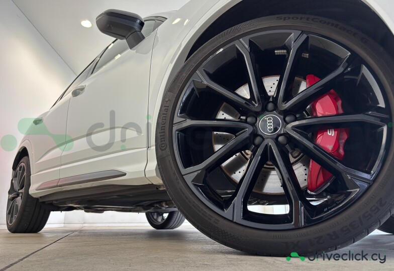 Audi RS Q3 Sportback White
