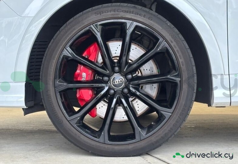 Audi RS Q3 Sportback White