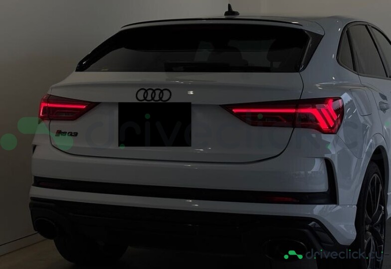 Audi RS Q3 Sportback White