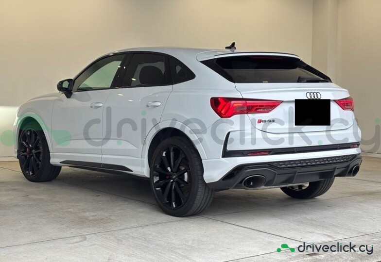 Audi RS Q3 Sportback White