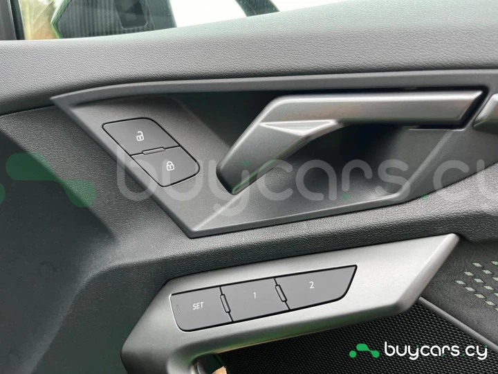 Audi RS3 Зеленый