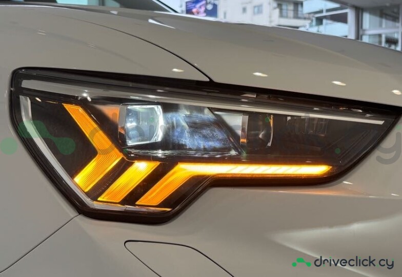 Audi RS Q3 Sportback White