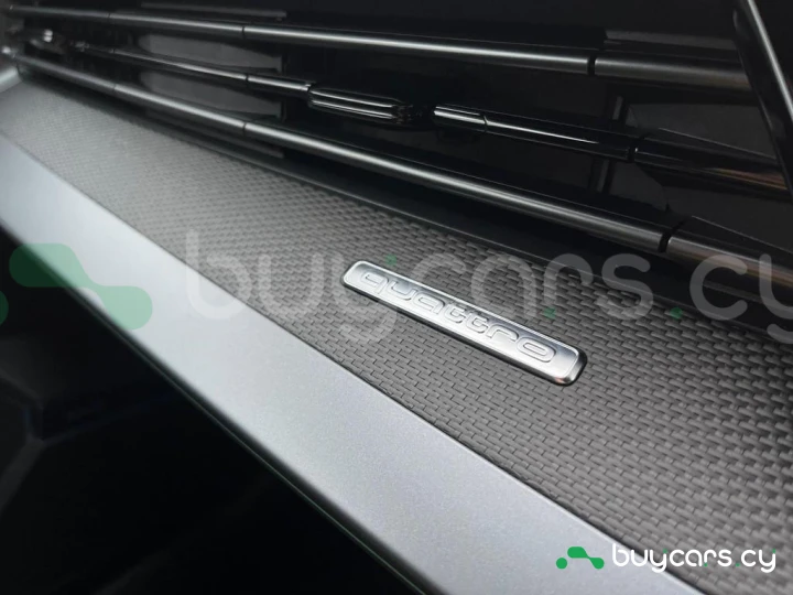 Audi RS3 Зеленый