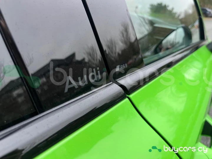 Audi RS3 Зеленый