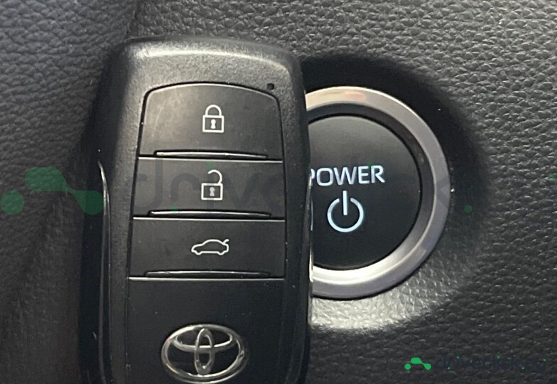 Toyota Corolla White