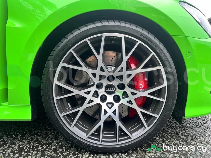 Audi RS3 Зеленый