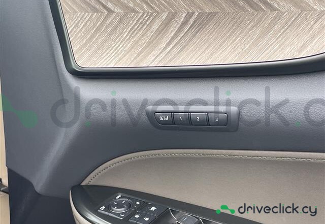 Lexus NX Beige