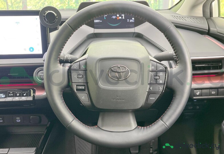 Toyota Prius White