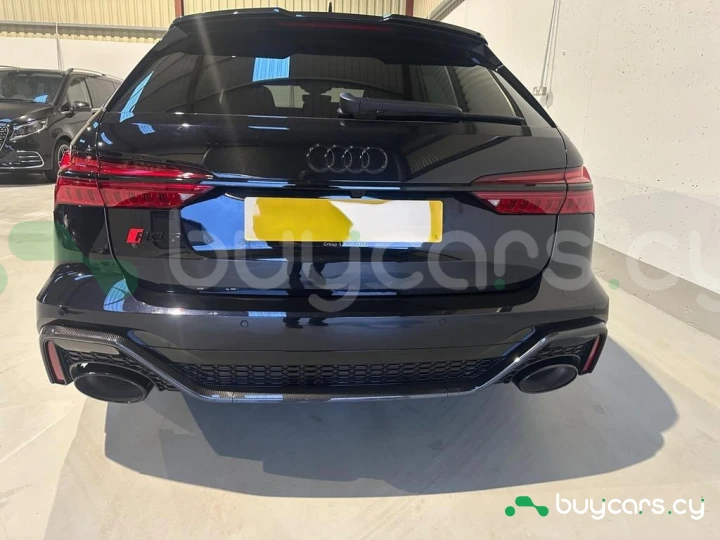 Audi RS6 Avant Black