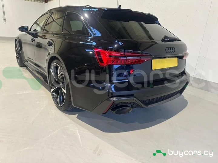 Audi RS6 Avant Black